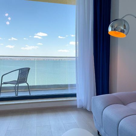 Azure Sea Apartments - Bychoice Мамая Екстериор снимка