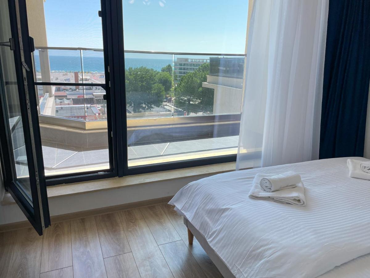 Azure Sea Apartments - Bychoice Мамая Екстериор снимка