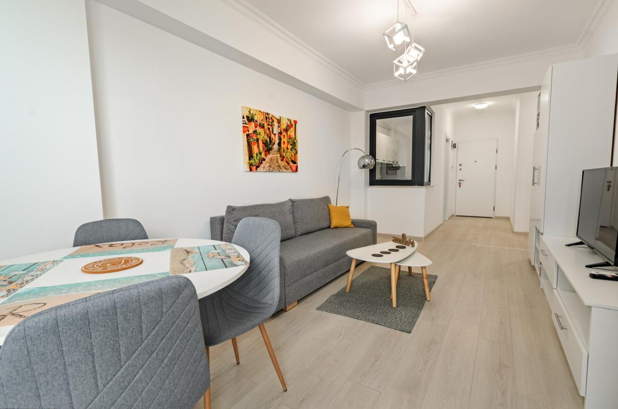 Azure Sea Apartments - Bychoice Мамая Екстериор снимка
