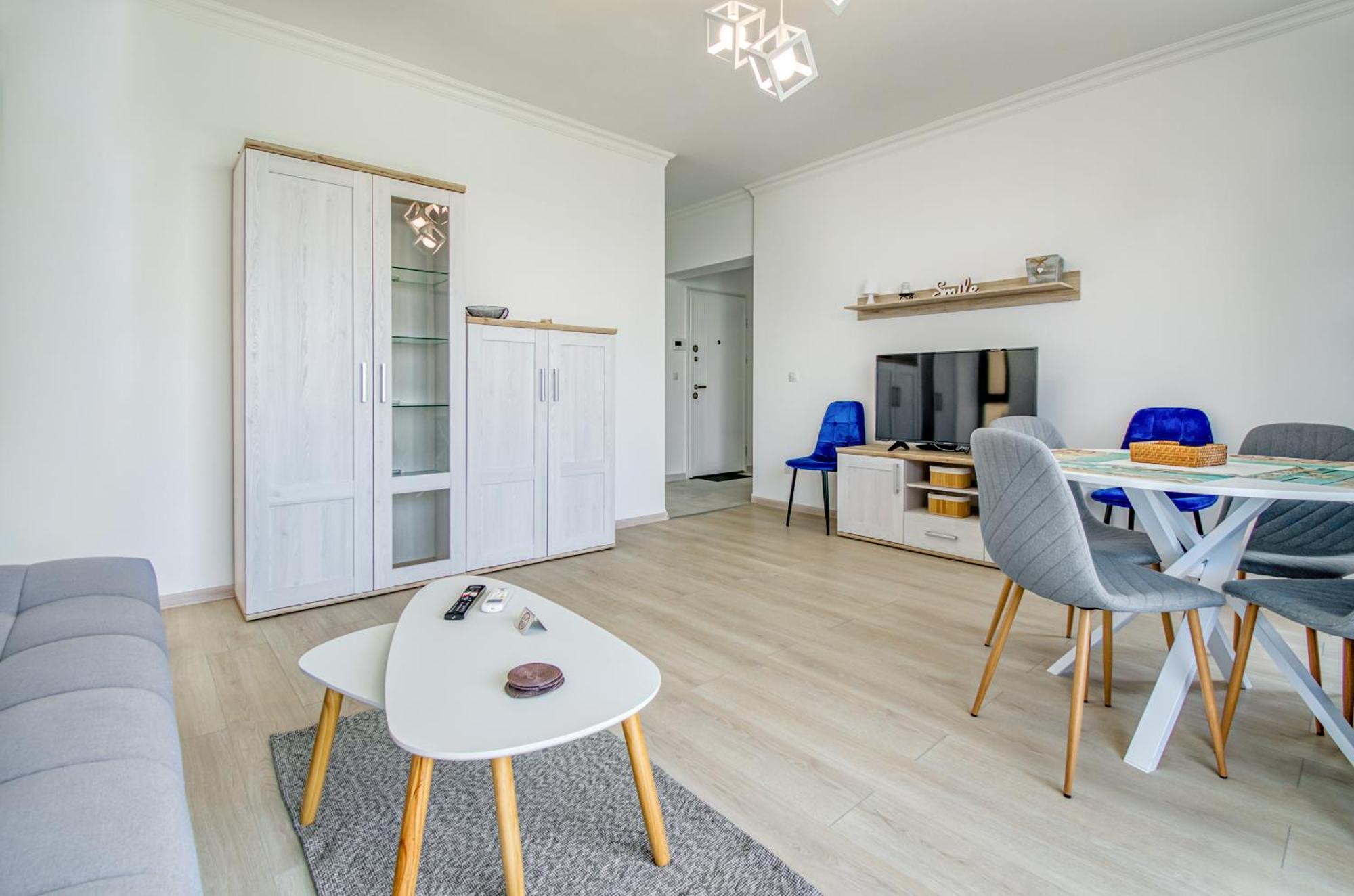 Azure Sea Apartments - Bychoice Мамая Екстериор снимка